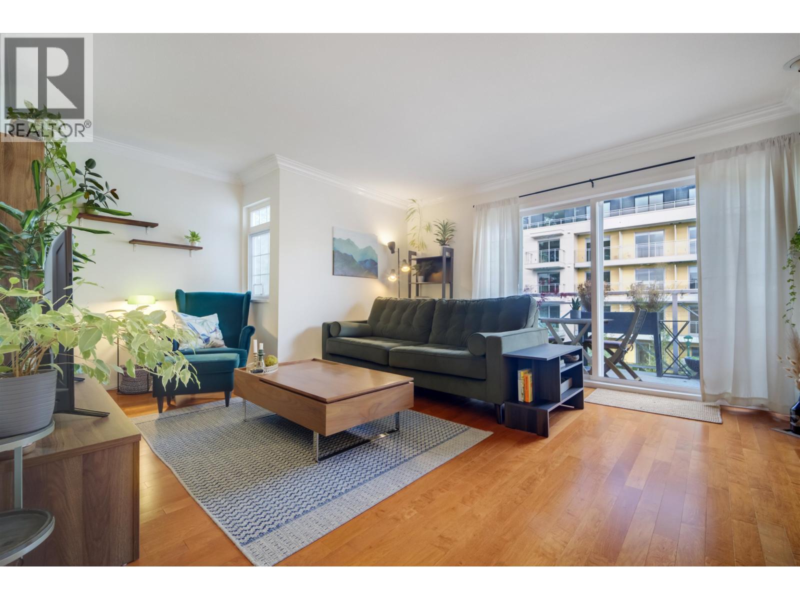 301 1868 E 11th Avenue, Vancouver, British Columbia  V5N 1Z1 - Photo 7 - R3059899