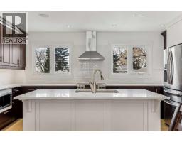 139 Cornwallis Drive NW Cambrian Heights