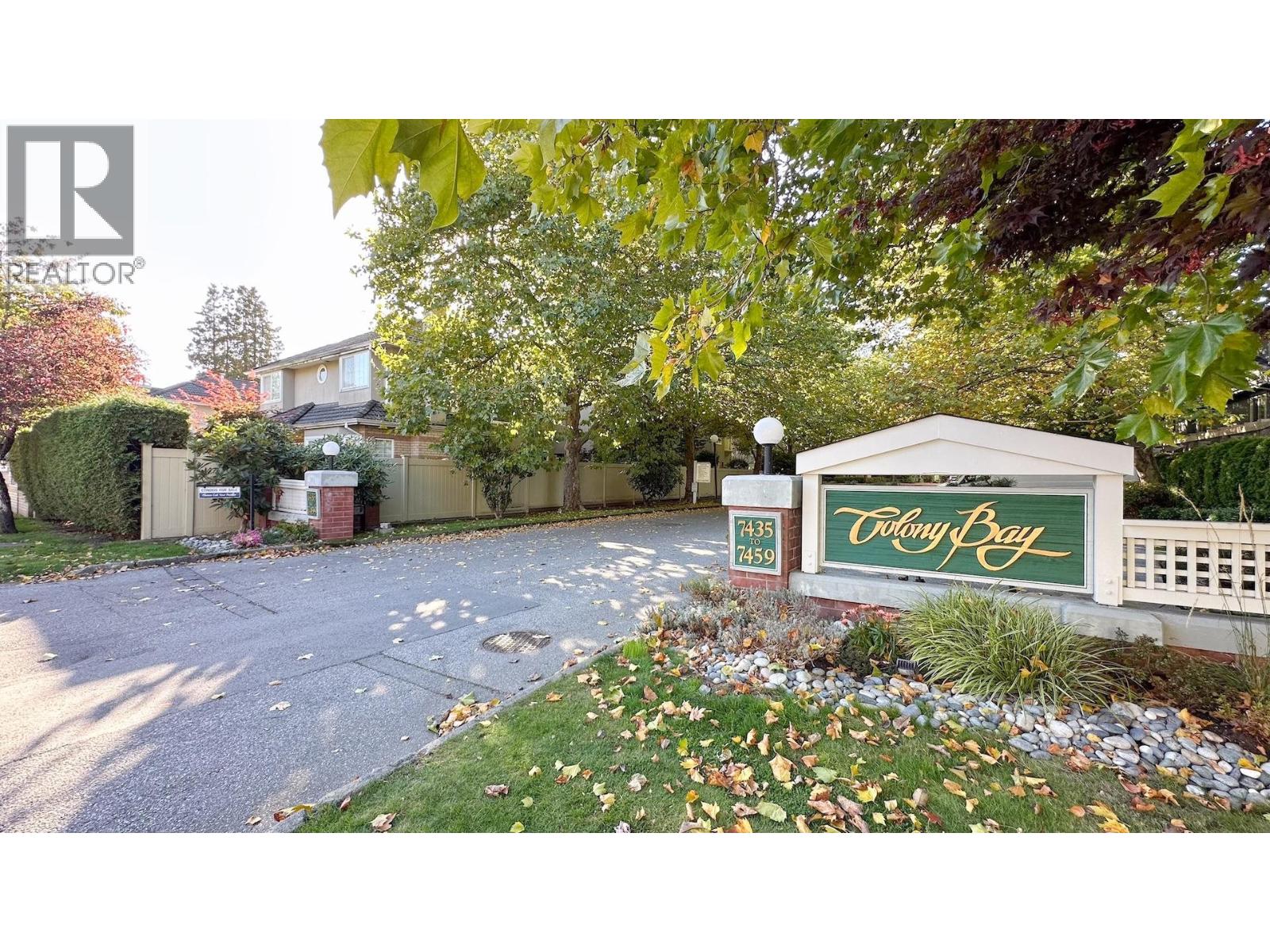 305 7457 Moffatt Road, Richmond, British Columbia  V6Y 1X9 - Photo 3 - R3058703