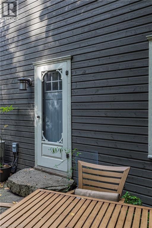 210 Charlton Avenue E, Hamilton, Ontario  L8N 1Z1 - Photo 33 - 40772558