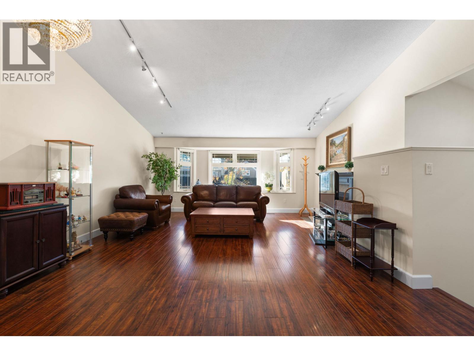 9351 Mcburney Drive, Richmond, British Columbia  V6Y 3C5 - Photo 4 - R3059912