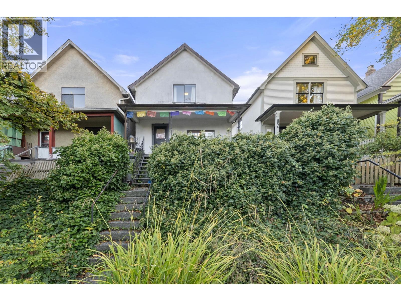 858 UNION STREET, Vancouver, British Columbia