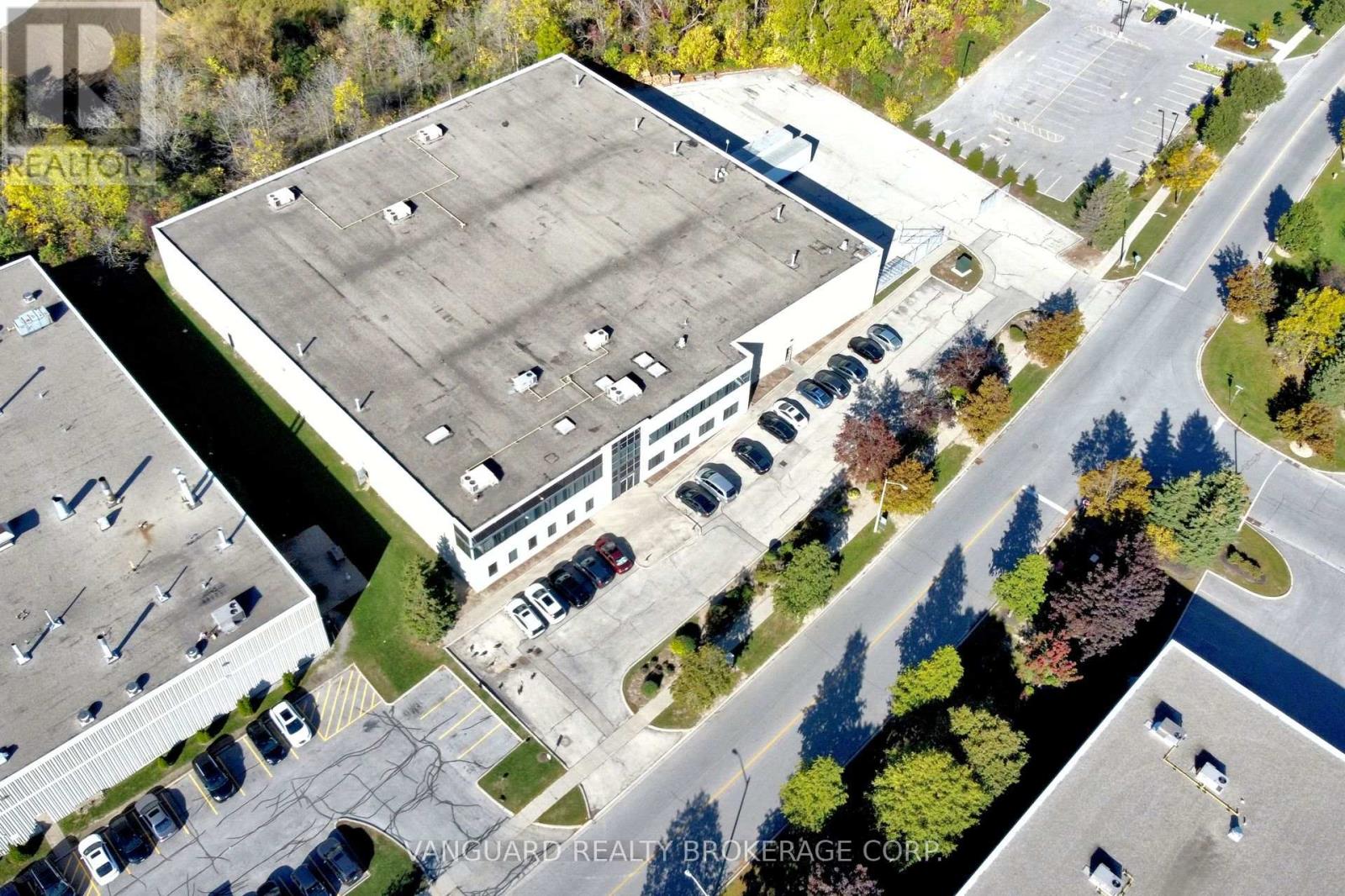 100 Jacob Keffer Parkway, Vaughan, Ontario  L4K 4W3 - Photo 10 - N12471817