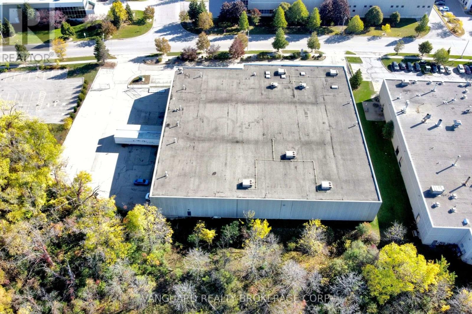 100 Jacob Keffer Parkway, Vaughan, Ontario  L4K 4W3 - Photo 13 - N12471817
