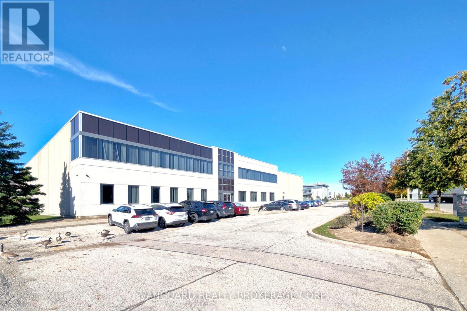 100 Jacob Keffer Parkway, Vaughan, Ontario  L4K 4W3 - Photo 16 - N12471817