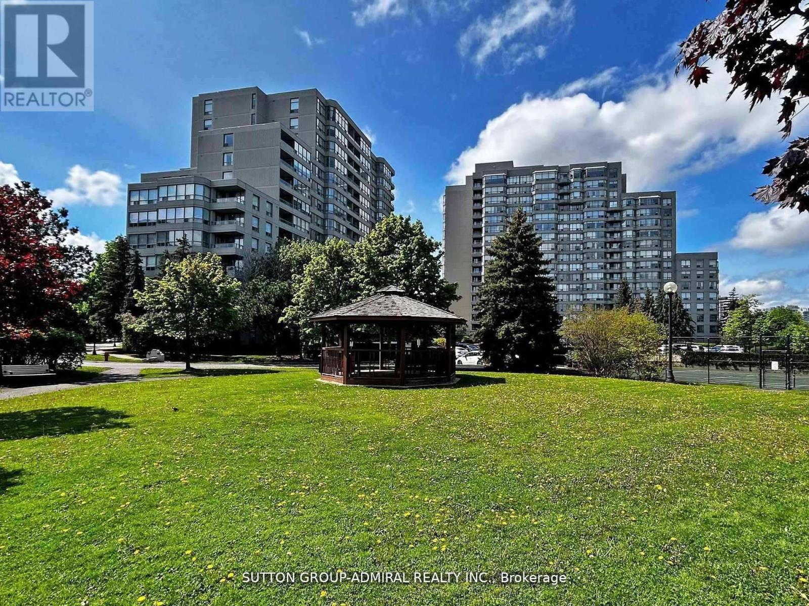 401 - 11 Townsgate Drive, Vaughan, Ontario  L4J 8G4 - Photo 42 - N12471842