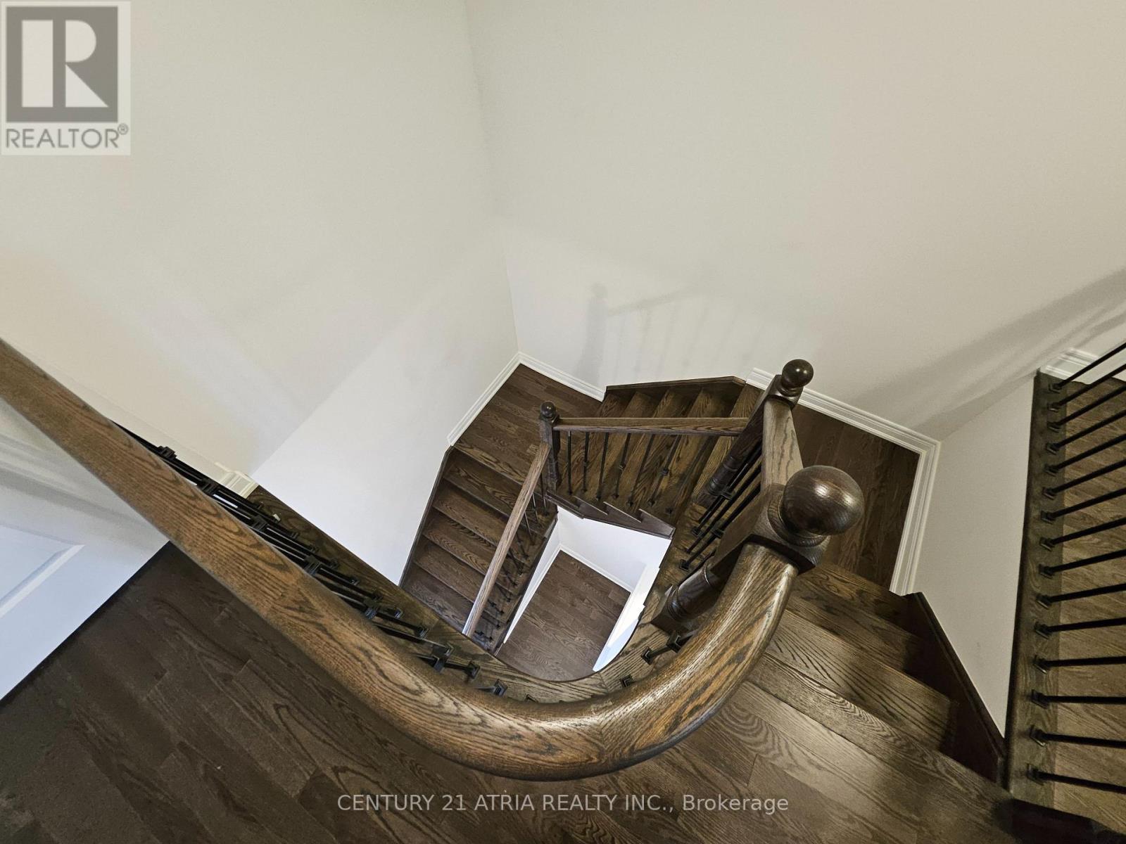 Upper - 22 Watershed Gate, East Gwillimbury, Ontario  L0G 1R0 - Photo 20 - N12471891