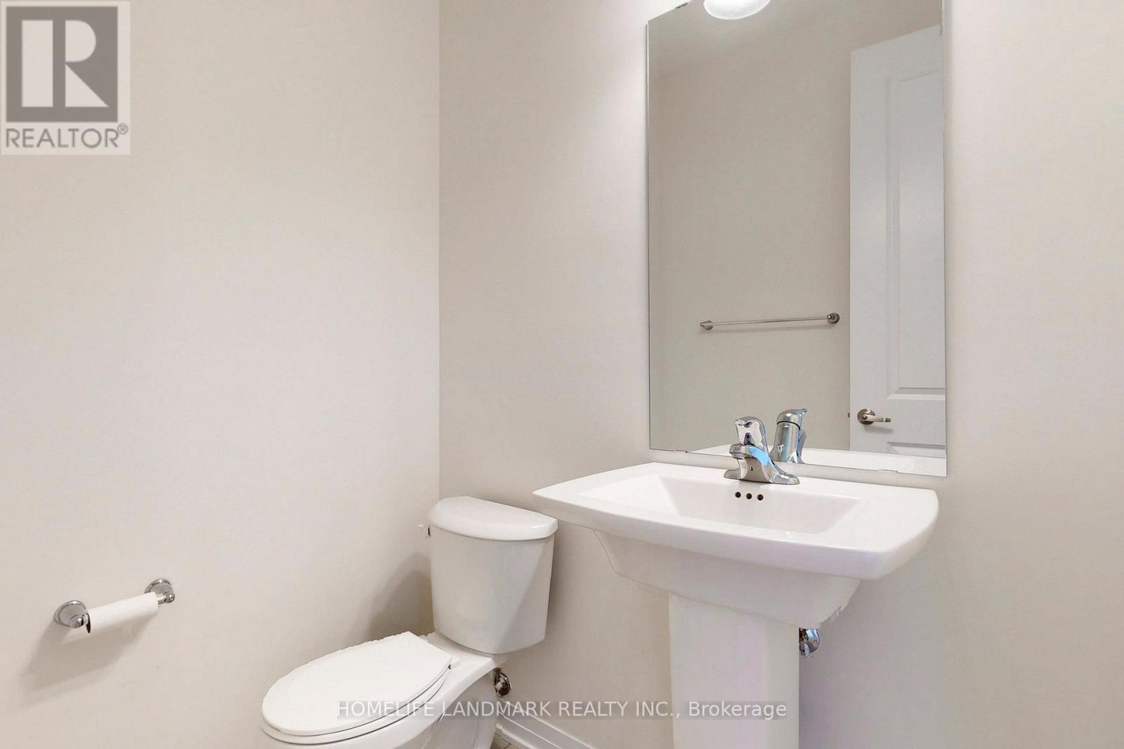 17 Kahshe Lane, Richmond Hill, Ontario  L4S 0N7 - Photo 14 - N12471898