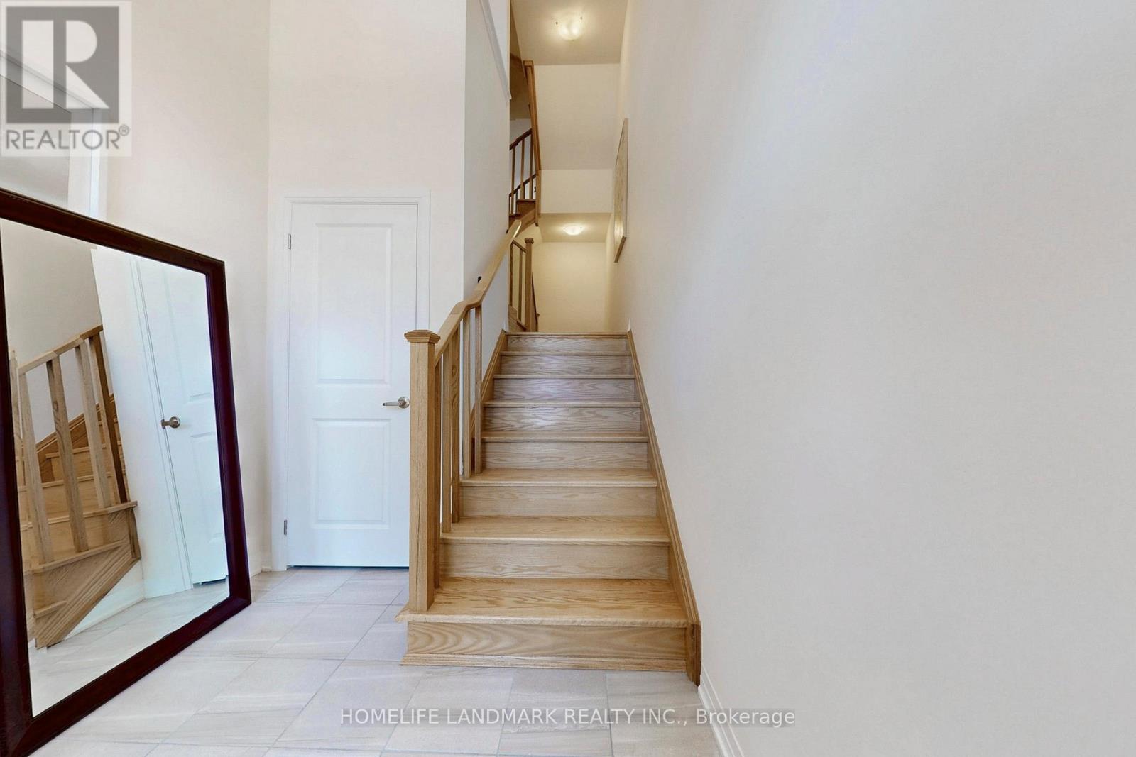 17 Kahshe Lane, Richmond Hill, Ontario  L4S 0N7 - Photo 16 - N12471898