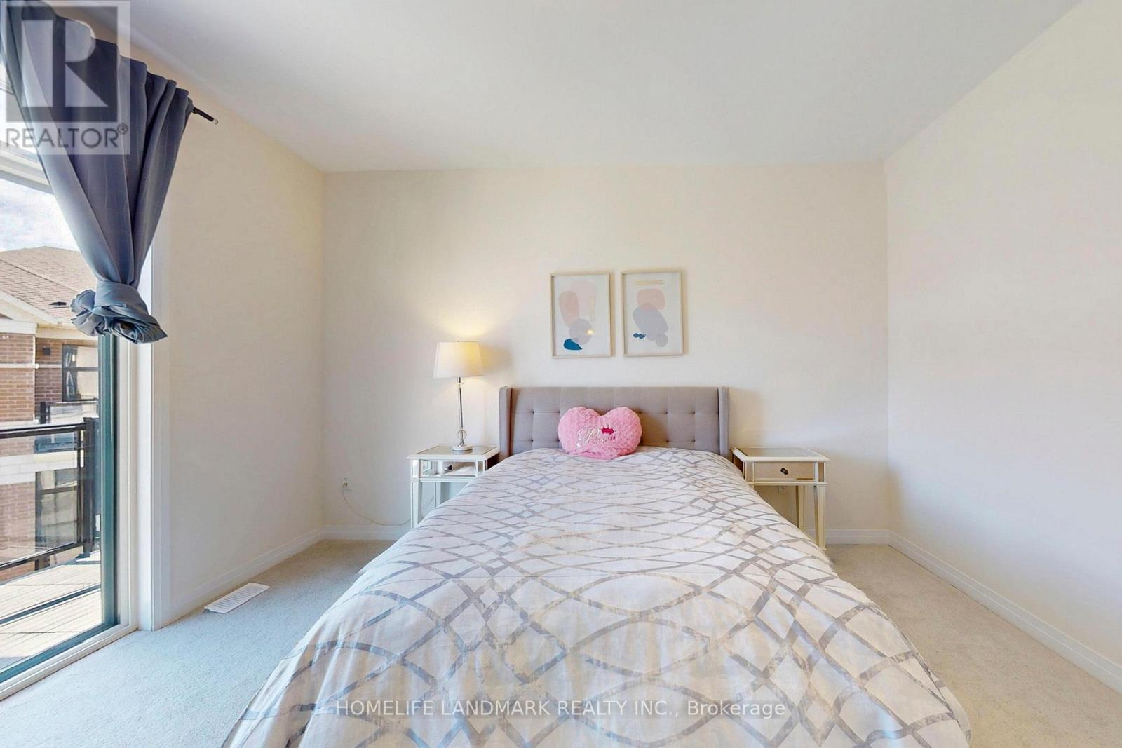 17 Kahshe Lane, Richmond Hill, Ontario  L4S 0N7 - Photo 19 - N12471898