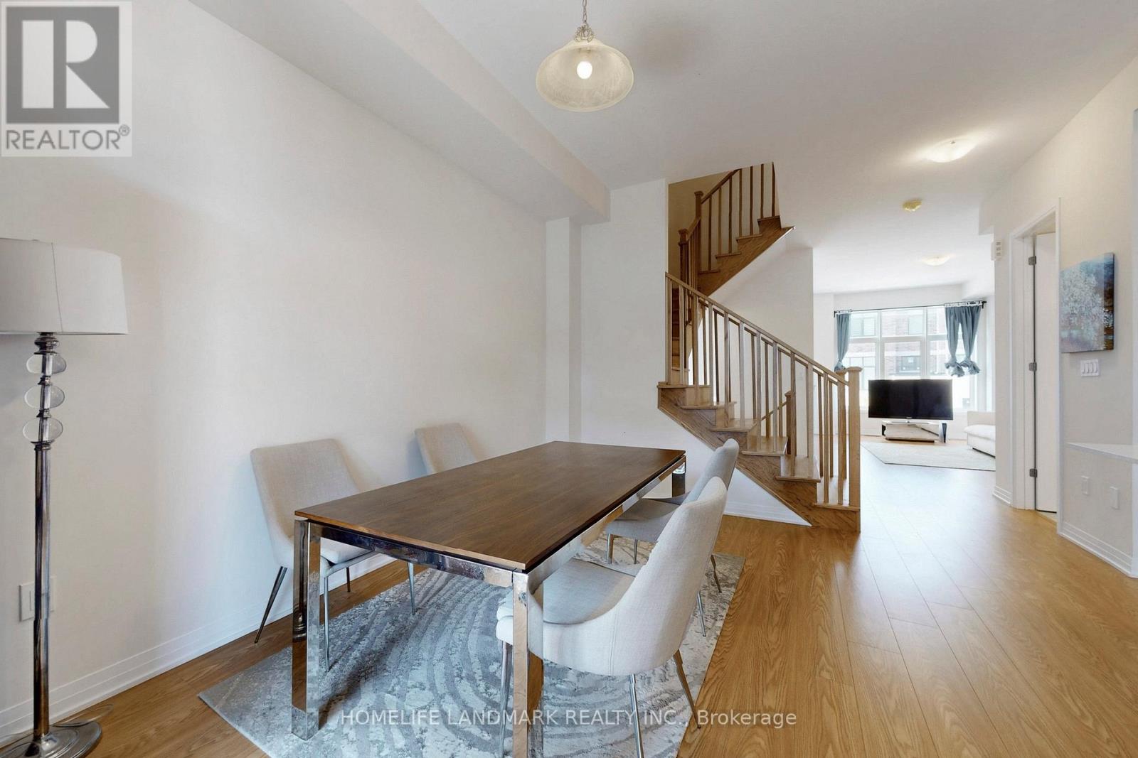 17 Kahshe Lane, Richmond Hill, Ontario  L4S 0N7 - Photo 6 - N12471898