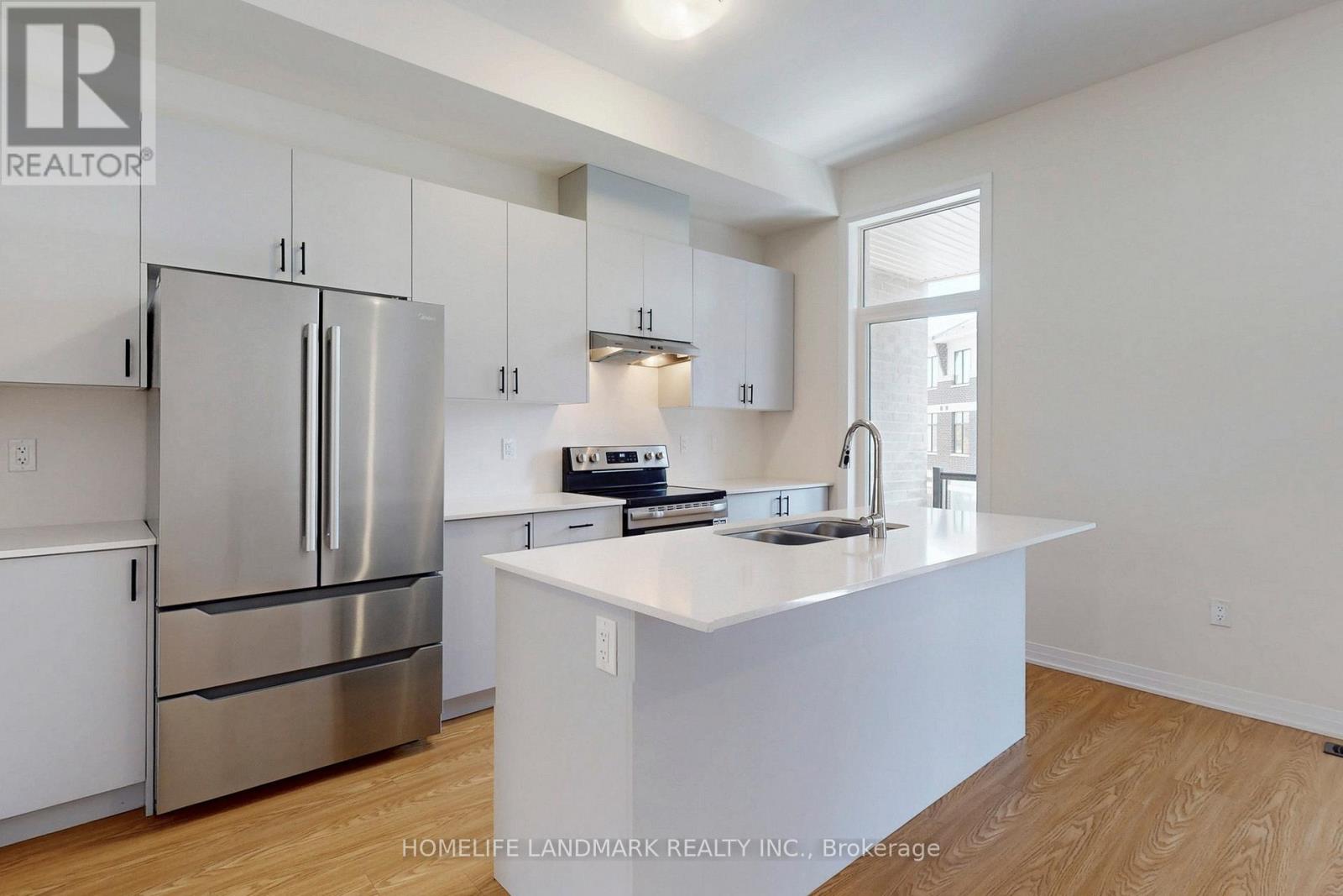 17 Kahshe Lane, Richmond Hill, Ontario  L4S 0N7 - Photo 8 - N12471898