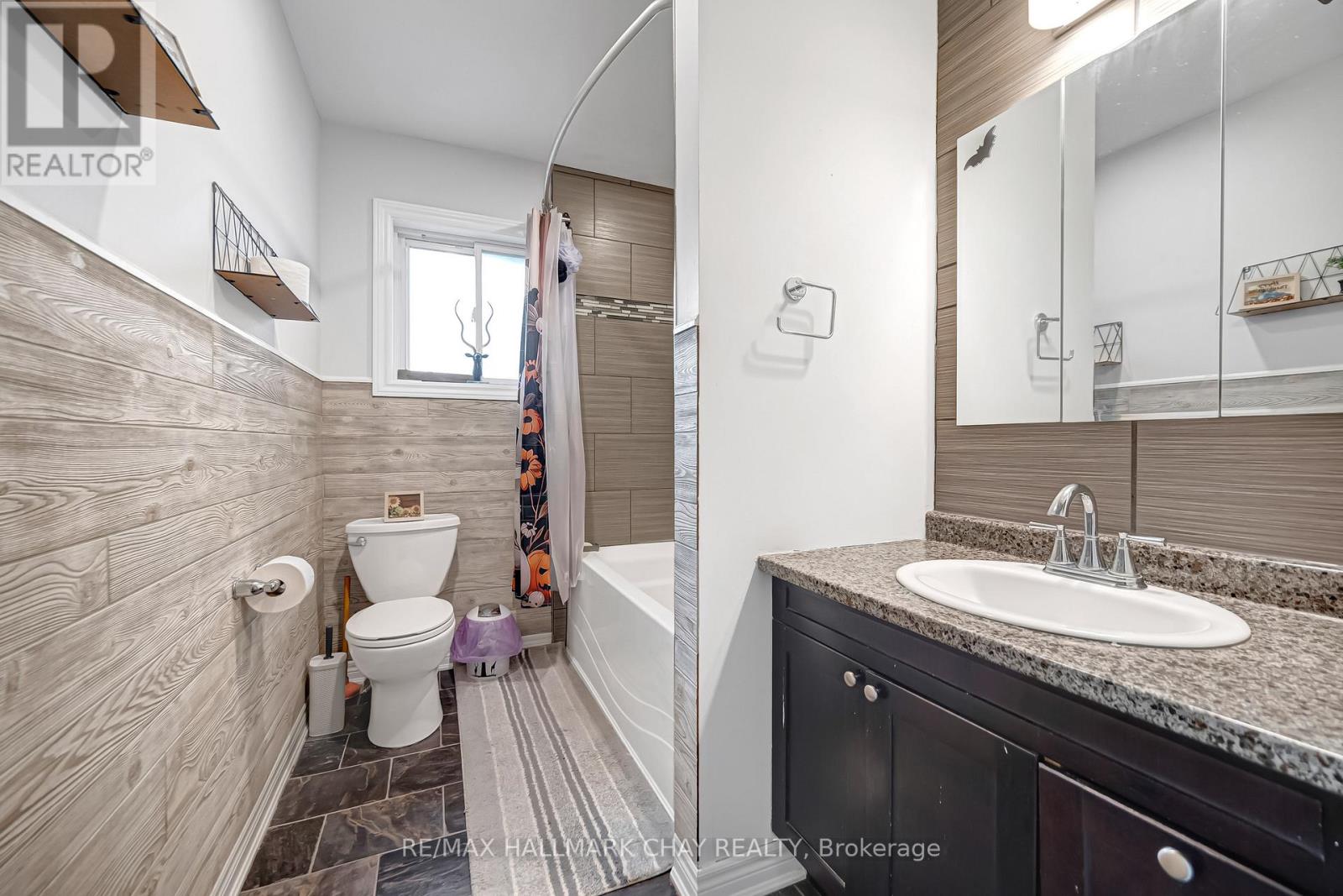 20 Howard Avenue, Brock, Ontario  L0K 1A0 - Photo 20 - N12471933