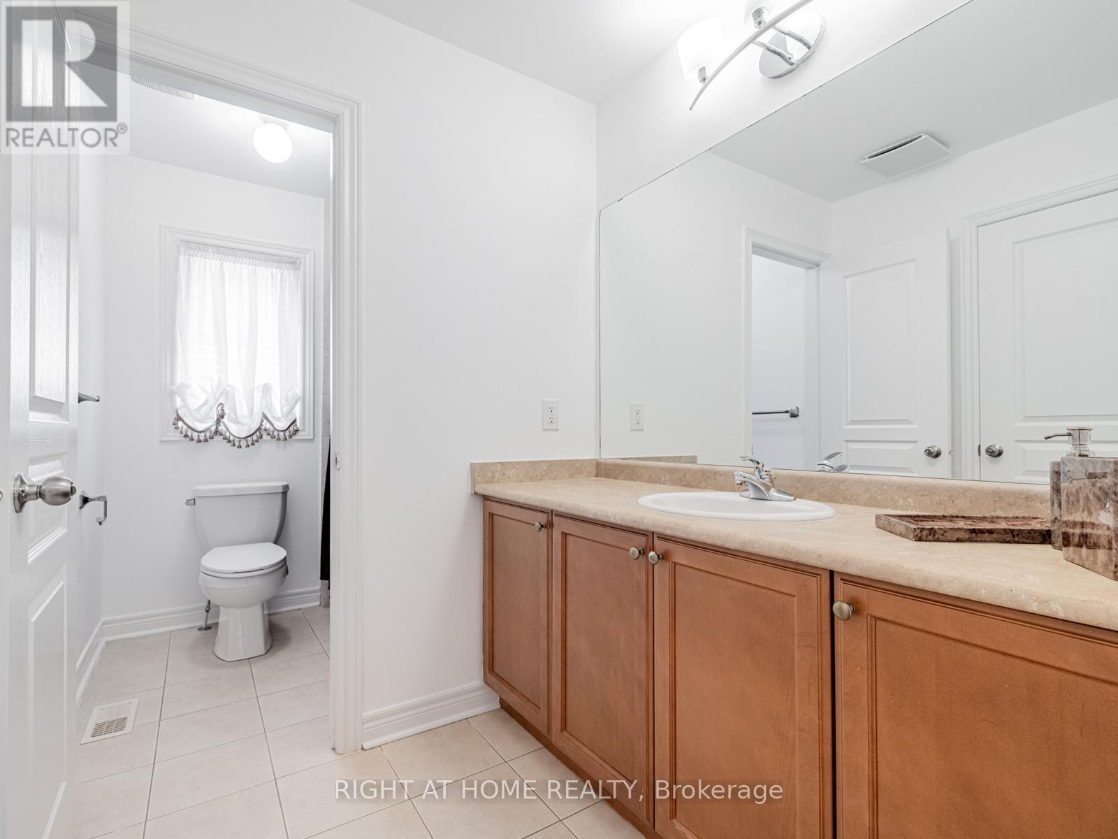67 Timna Crescent, Vaughan, Ontario  L6A 4L7 - Photo 23 - N12471938