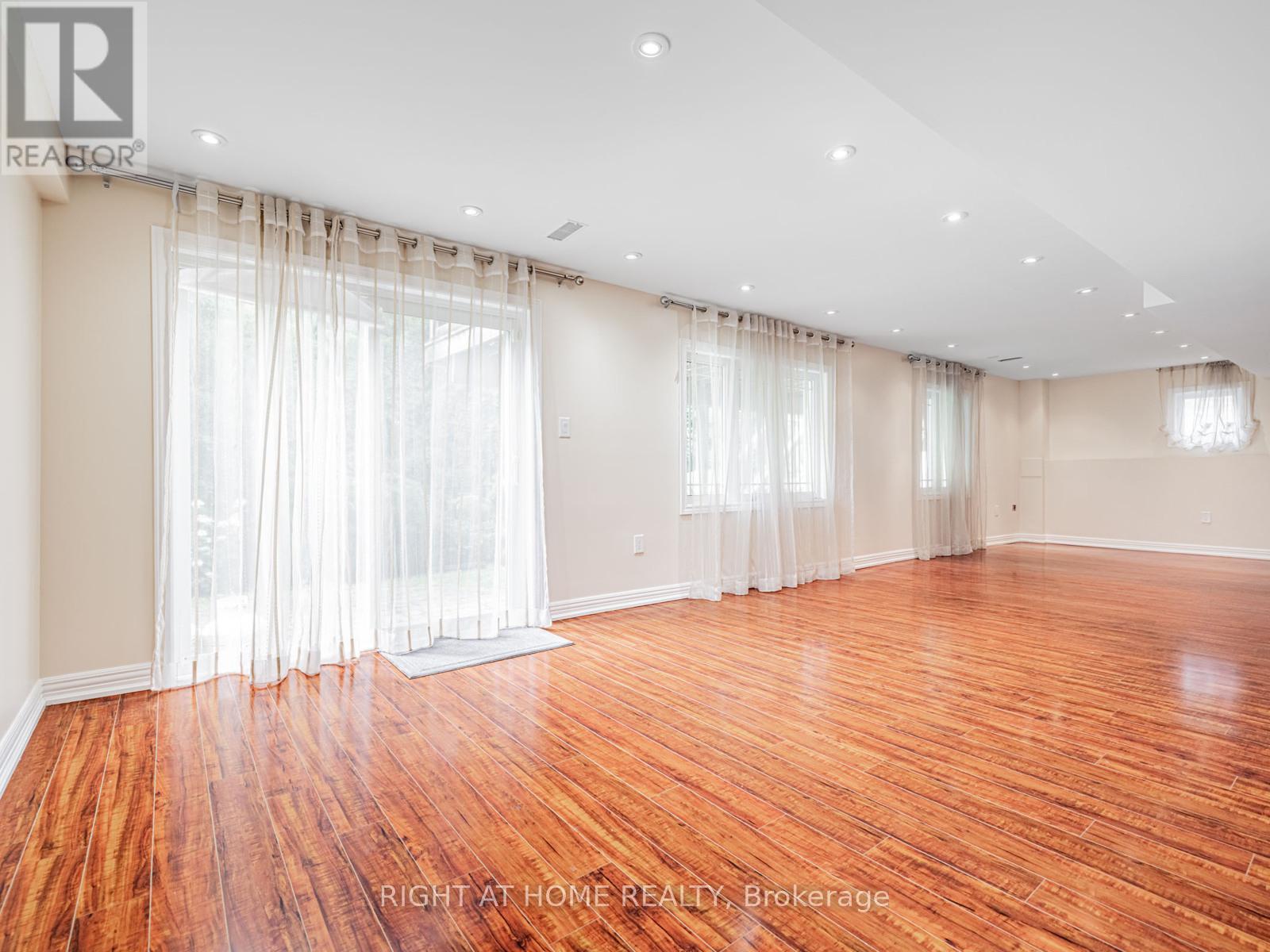 67 Timna Crescent, Vaughan, Ontario  L6A 4L7 - Photo 26 - N12471938