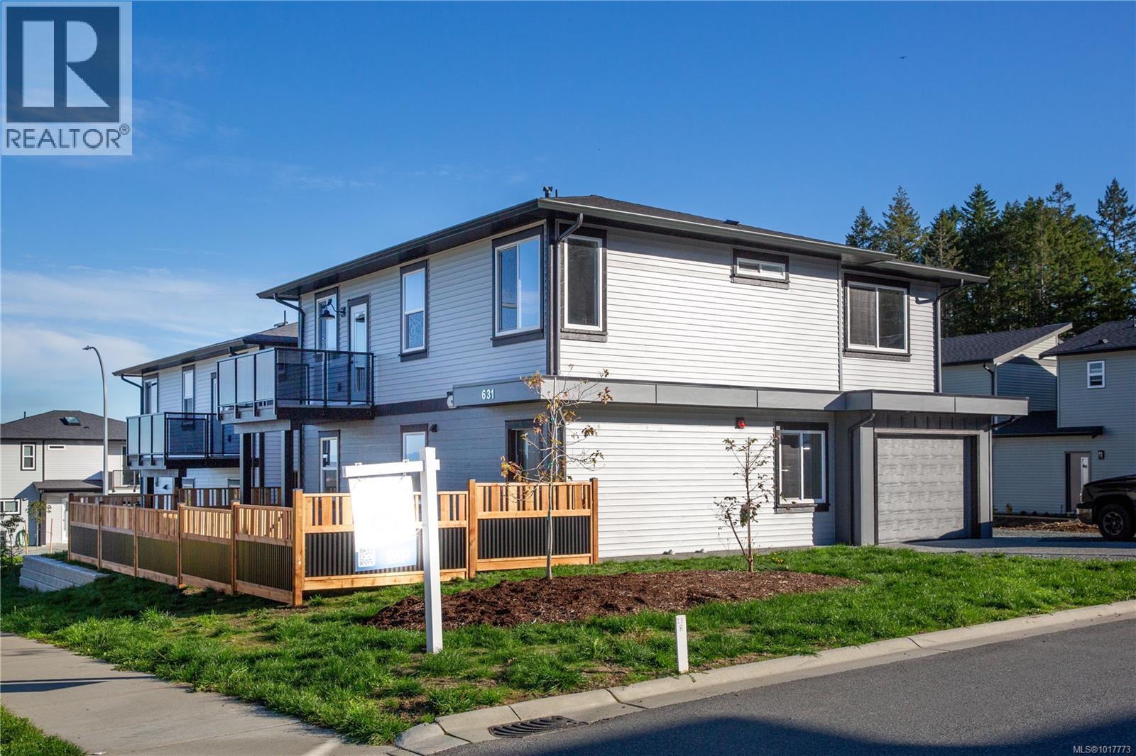 631 Eighth St, Nanaimo, British Columbia  V9R 6P1 - Photo 2 - 1017773