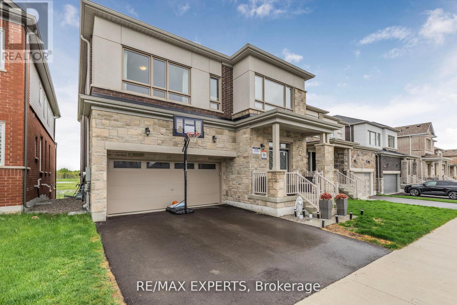 58 SHEPHERD DRIVE, barrie, Ontario