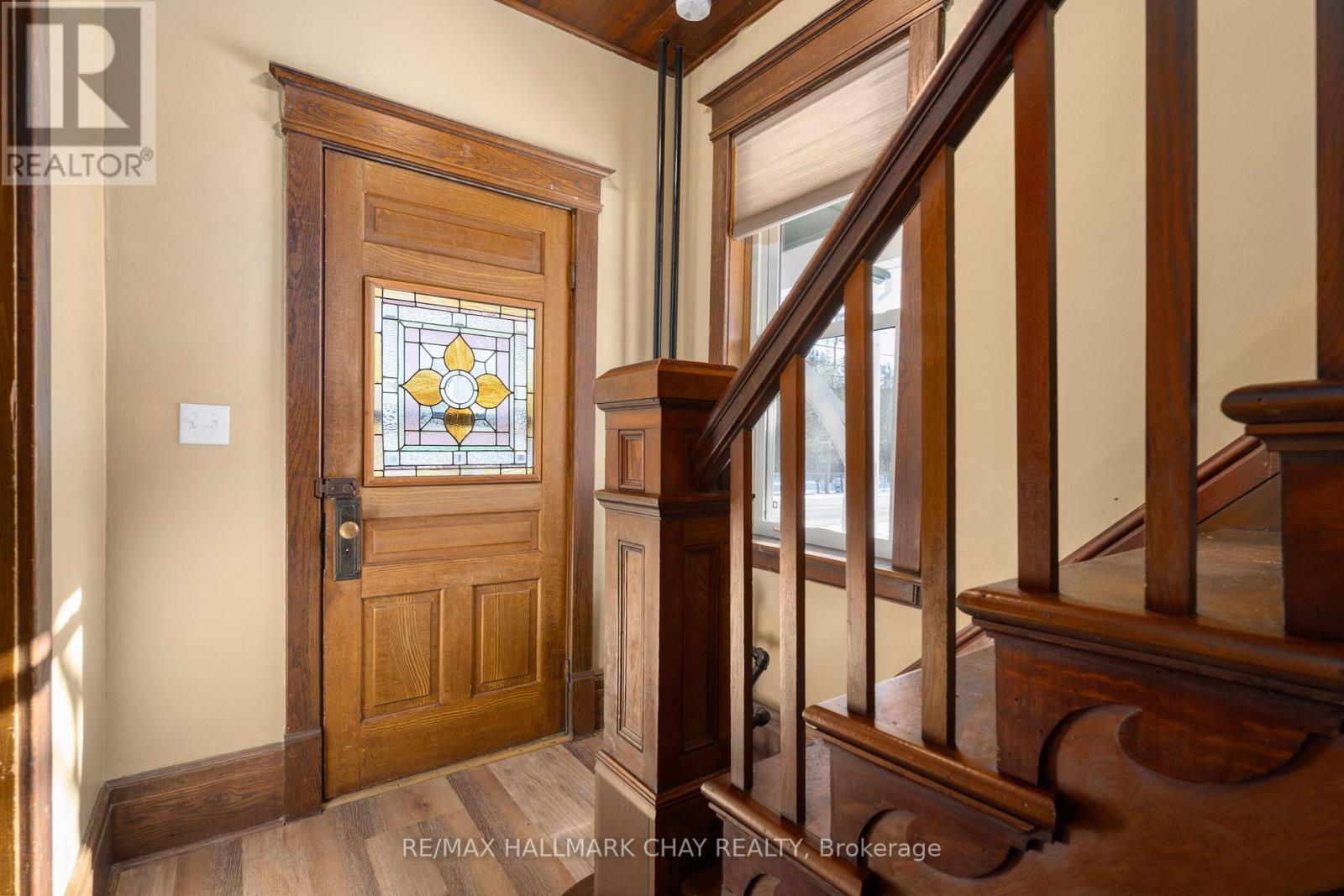 4514 Penetanguishene Road, Springwater, Ontario  L0L 1V0 - Photo 4 - S12471924