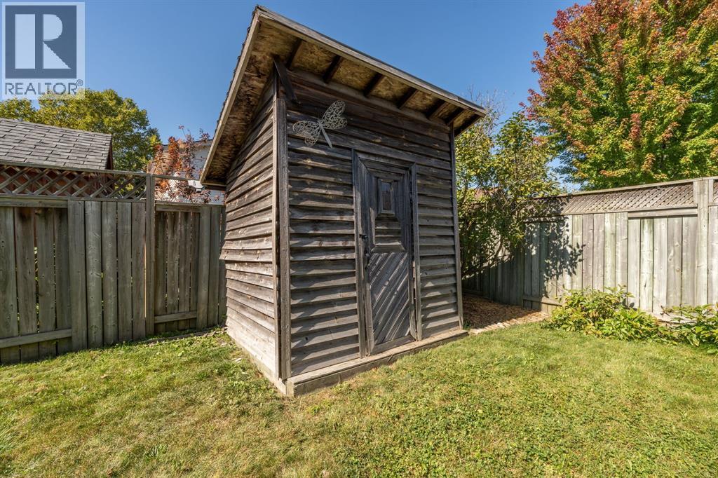 1013 Plymouth Street, Sarnia, Ontario  N7S 5Z4 - Photo 35 - 25026453