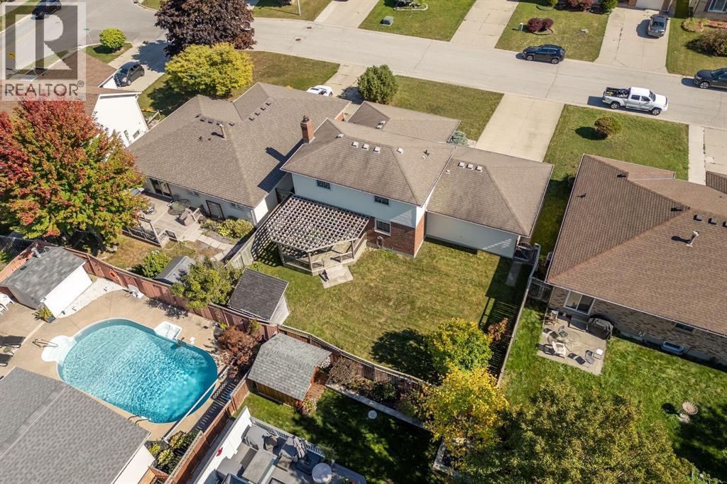 1013 Plymouth Street, Sarnia, Ontario  N7S 5Z4 - Photo 38 - 25026453