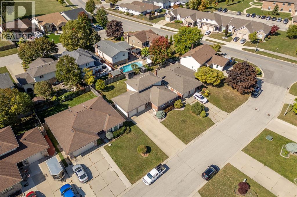 1013 Plymouth Street, Sarnia, Ontario  N7S 5Z4 - Photo 40 - 25026453