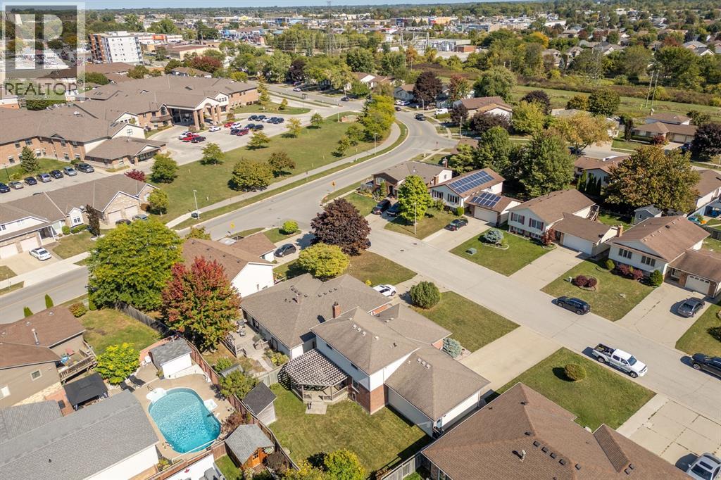 1013 Plymouth Street, Sarnia, Ontario  N7S 5Z4 - Photo 42 - 25026453