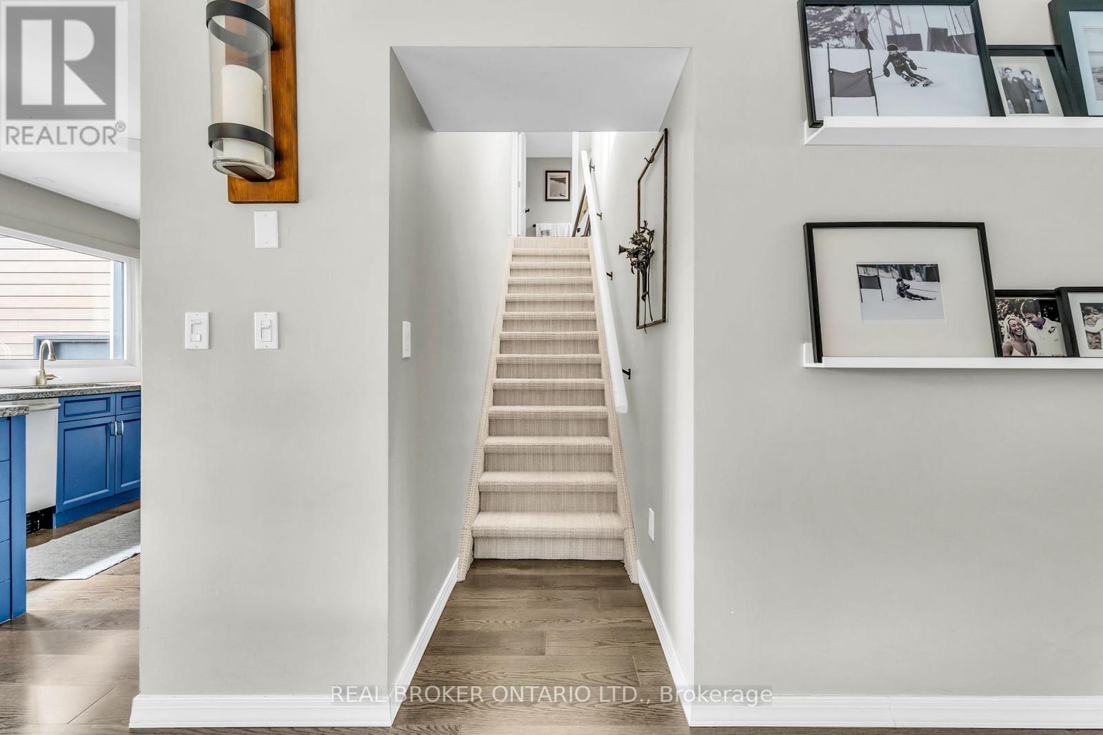 1359 Mosley Street, Wasaga Beach, Ontario  L9Z 2C7 - Photo 25 - S12456955