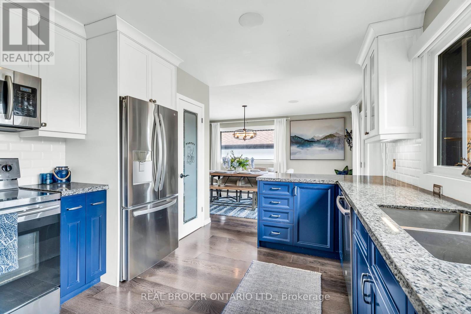 1359 Mosley Street, Wasaga Beach, Ontario  L9Z 2C7 - Photo 21 - S12456955