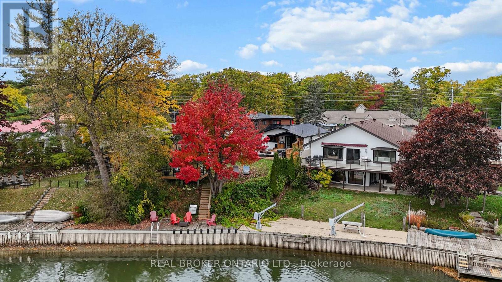1359 Mosley Street, Wasaga Beach, Ontario  L9Z 2C7 - Photo 4 - S12456955