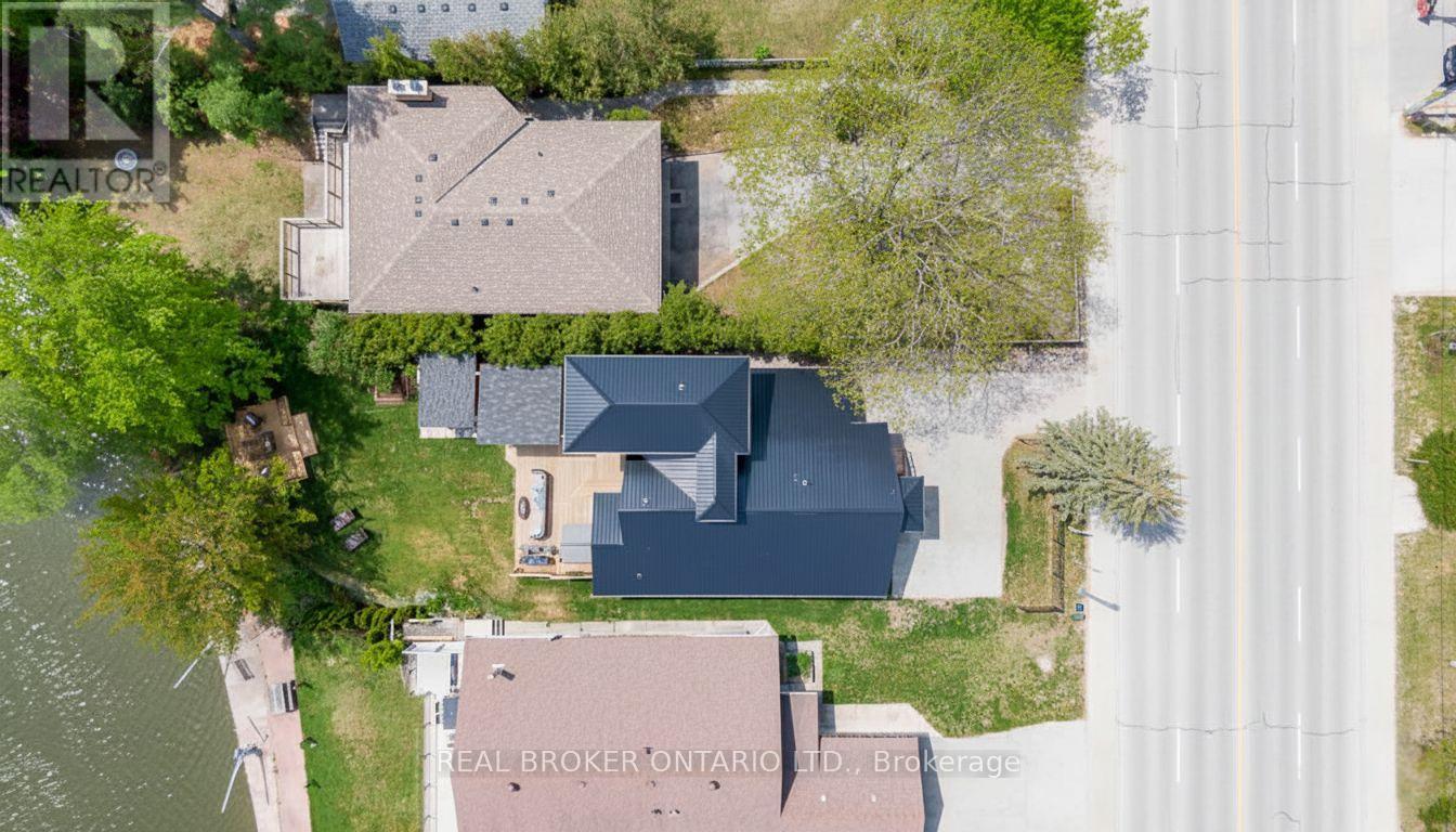 1359 Mosley Street, Wasaga Beach, Ontario  L9Z 2C7 - Photo 8 - S12456955