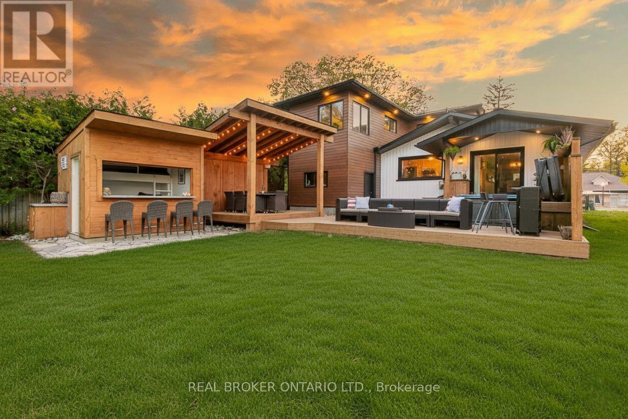 1359 Mosley Street, Wasaga Beach, Ontario  L9Z 2C7 - Photo 6 - S12456955