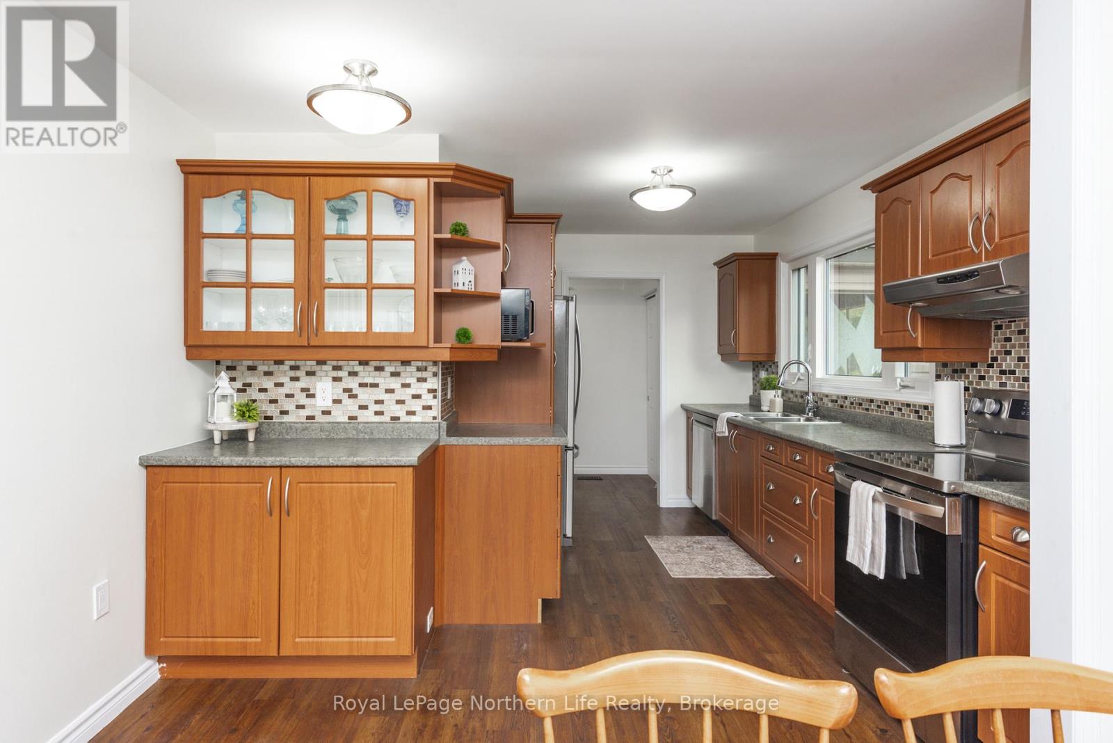 300 Leonard Street, North Bay, Ontario  P1B 5K4 - Photo 13 - X12471948