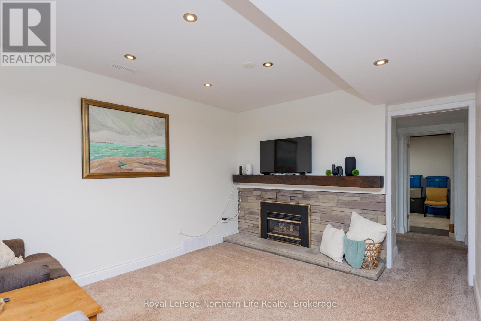 300 Leonard Street, North Bay, Ontario  P1B 5K4 - Photo 35 - X12471948