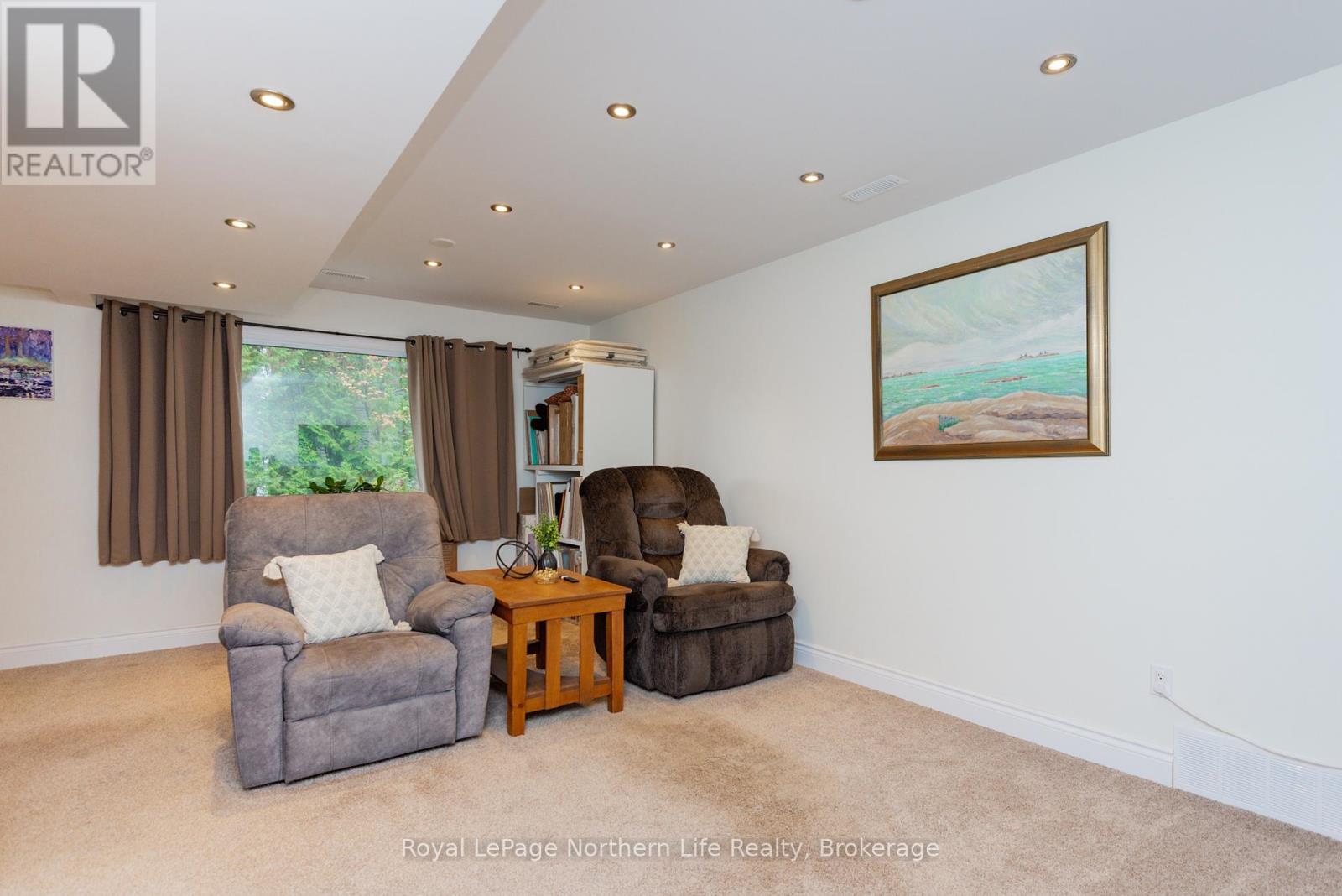 300 Leonard Street, North Bay, Ontario  P1B 5K4 - Photo 36 - X12471948