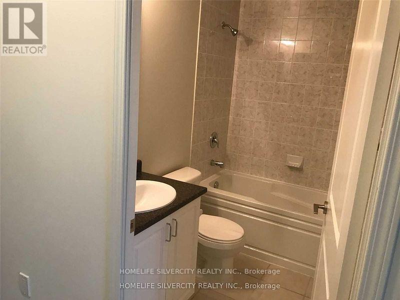 1810 - 349 Rathburn Road, Mississauga, Ontario  L5B 0K6 - Photo 2 - W12471818