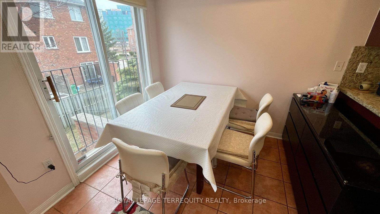 91 - 80 Acorn Place, Mississauga, Ontario  L4Z 4C6 - Photo 5 - W12471823