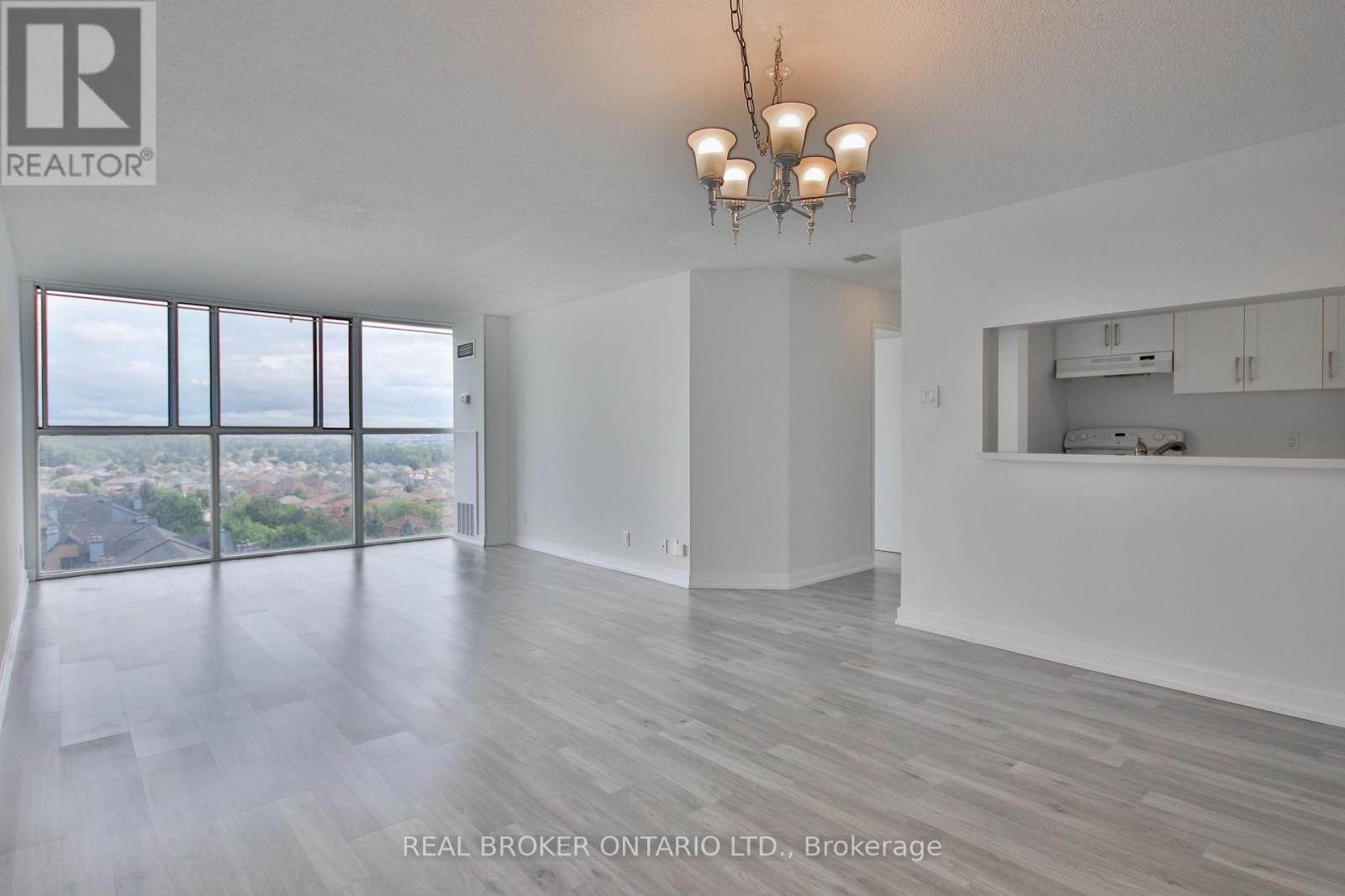 1113 - 35 Trailwood Drive, Mississauga, Ontario  L4Z 3K9 - Photo 10 - W12471828