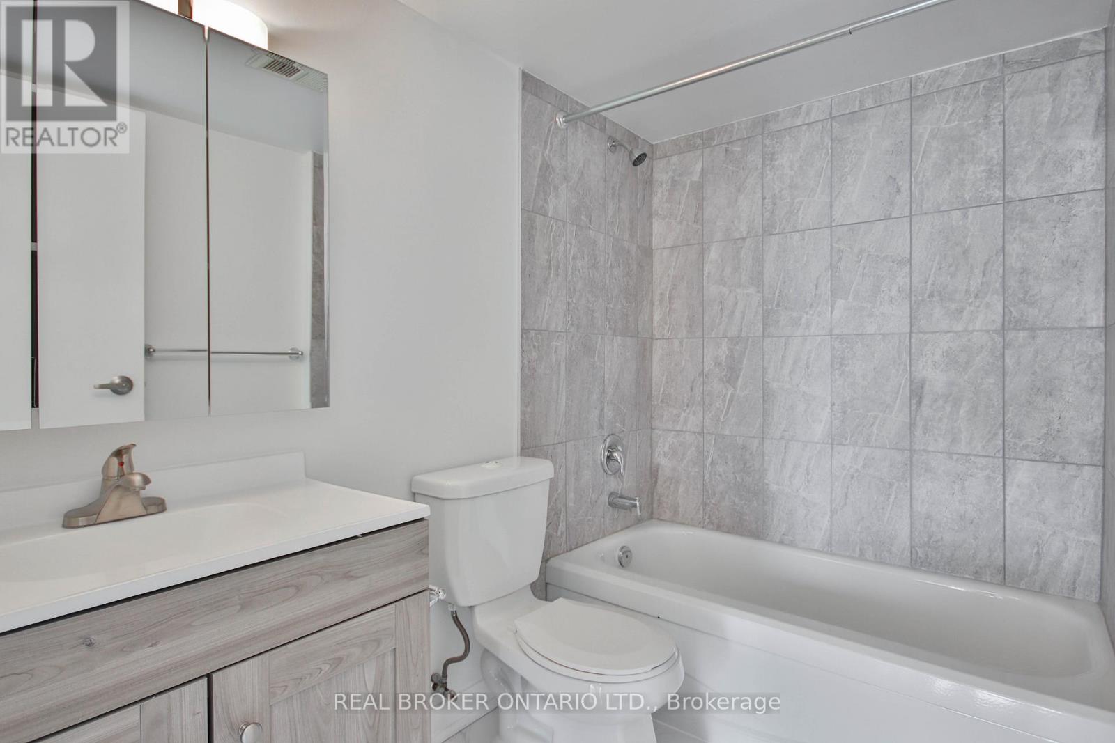 1113 - 35 Trailwood Drive, Mississauga, Ontario  L4Z 3K9 - Photo 16 - W12471828