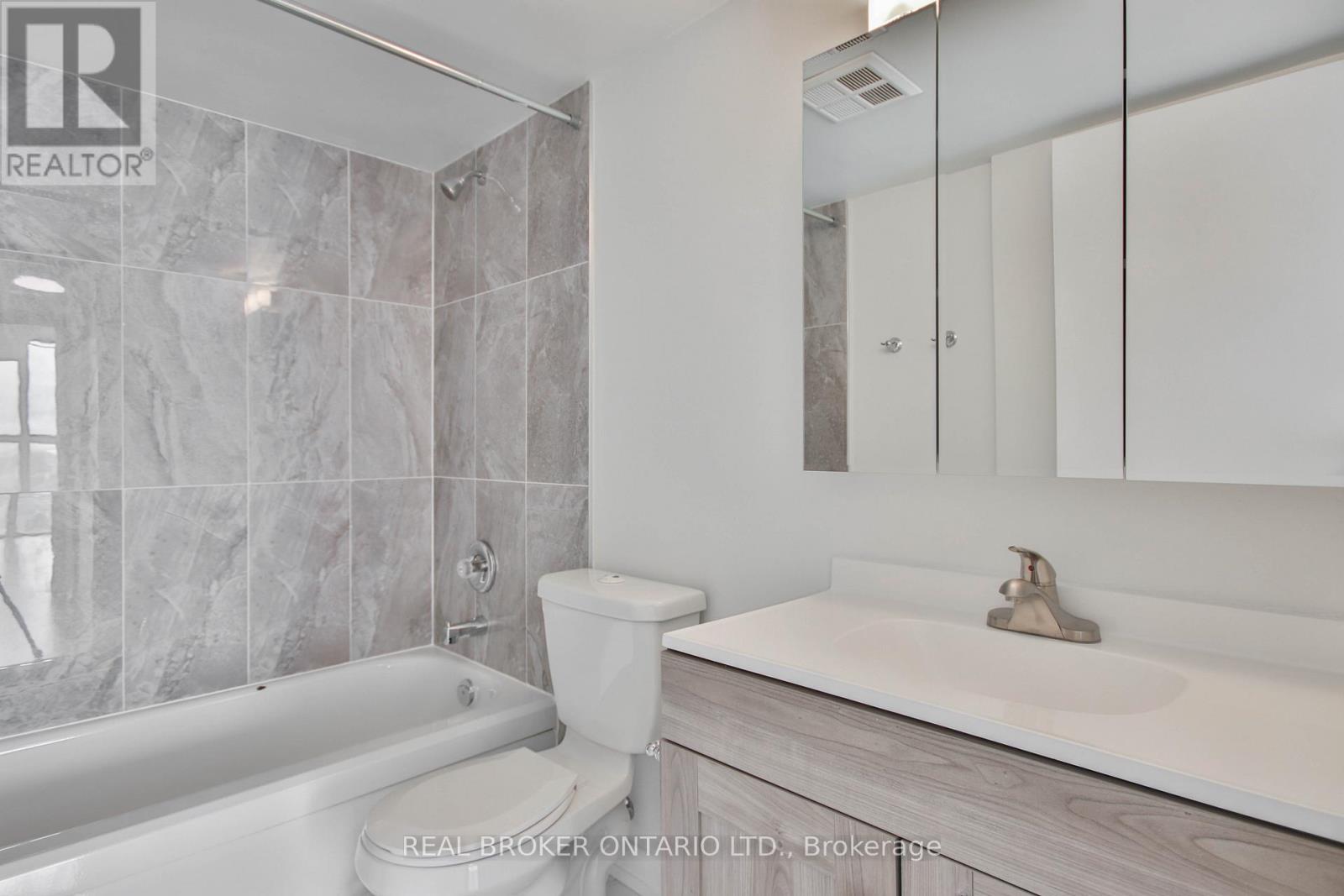 1113 - 35 Trailwood Drive, Mississauga, Ontario  L4Z 3K9 - Photo 21 - W12471828
