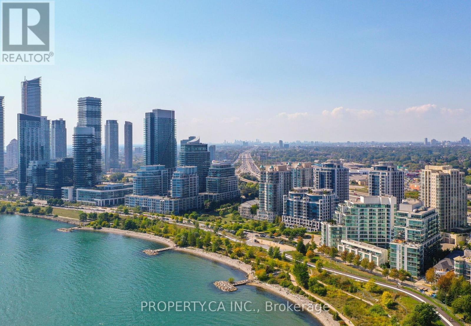 Th7 - 2111 Lake Shore Boulevard W, Toronto, Ontario  M8V 4B2 - Photo 33 - W12471834