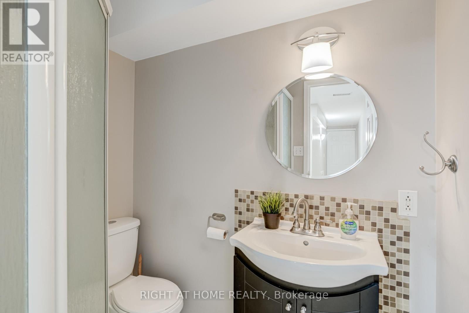 19 Jefferson Road, Brampton, Ontario  L6S 2G6 - Photo 22 - W12471855