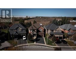 34 LAURENTIDE CRESCENT, Brampton, Ontario