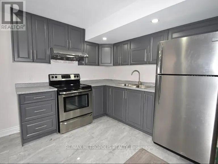 Bsmt - 25 Frampton Road, Brampton, Ontario  L7A 0G1 - Photo 2 - W12471883