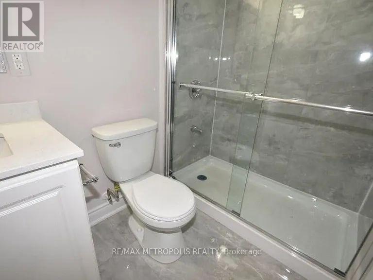 Bsmt - 25 Frampton Road, Brampton, Ontario  L7A 0G1 - Photo 8 - W12471883