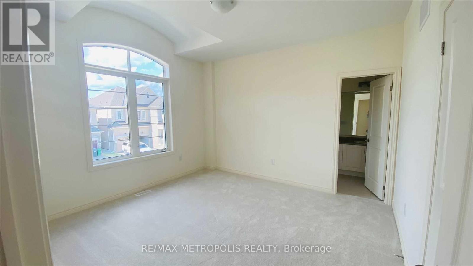 Upper - 31 Elverton Crescent, Brampton, Ontario  L7A 4Z4 - Photo 16 - W12471899
