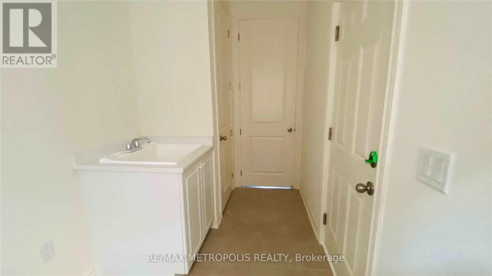Upper - 31 Elverton Crescent, Brampton, Ontario  L7A 4Z4 - Photo 36 - W12471899