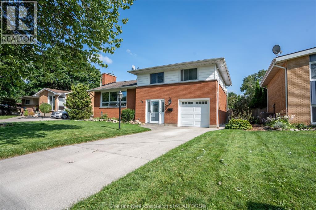 28 JASPER AVENUE, Chatham, Ontario