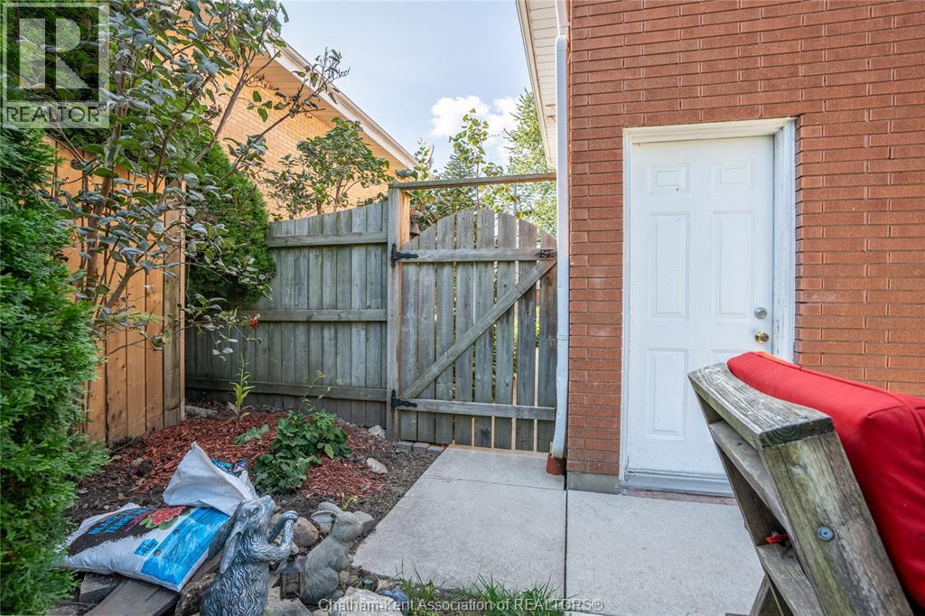 28 Jasper Avenue, Chatham, Ontario  N7M 4B8 - Photo 5 - 25026620