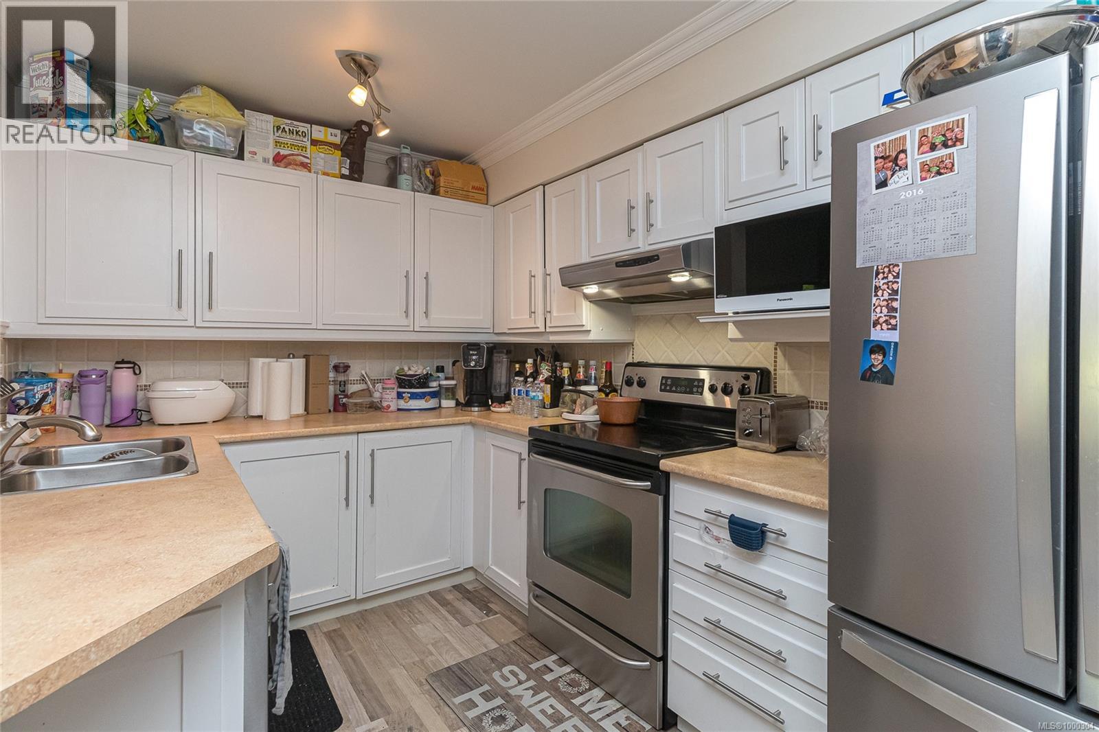 105 3010 Washington Ave, Victoria, British Columbia  V9A 1P6 - Photo 14 - 1000304