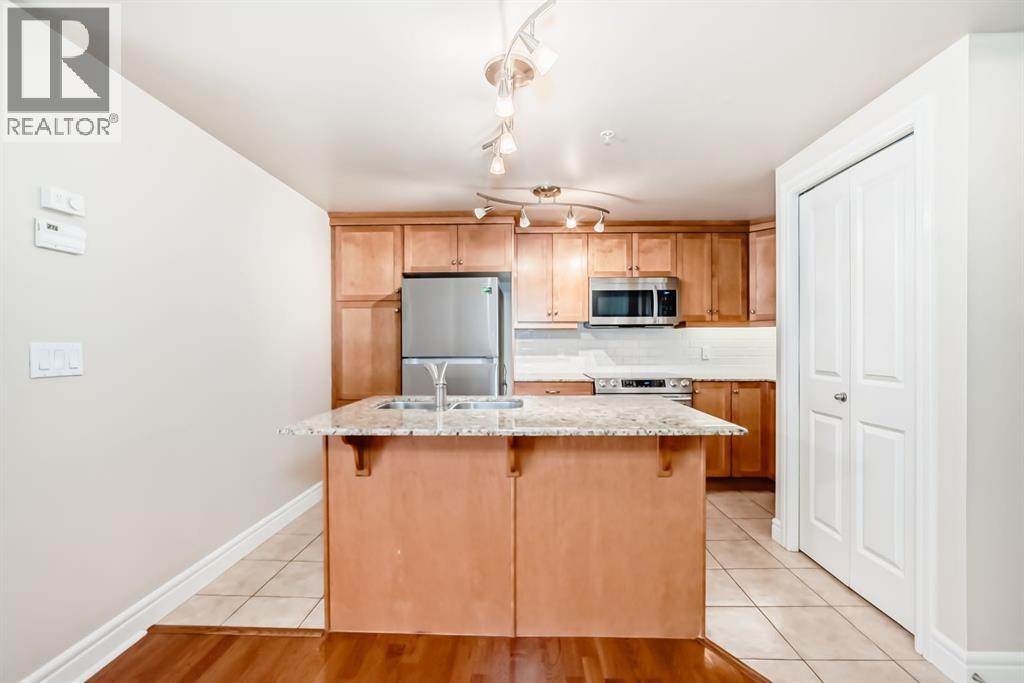 701, 920 5 Avenue Sw, Calgary, Alberta  T2P 5P6 - Photo 6 - A2245083